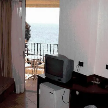 Hotell Thalassa Loutra Aidhipsou
