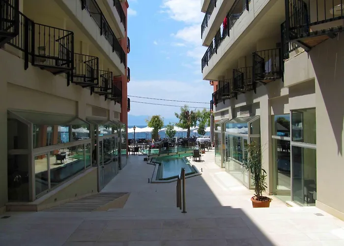 Thalassa Loutra Edipsou (Evia)